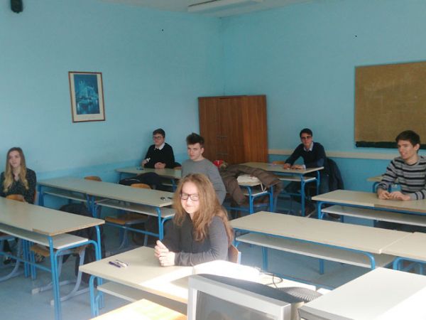 Srednja škola Batrola Kašića bila domaćin županijskoga natjecanja u znanju iz povijesti