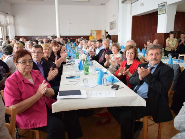Gradonačelnik Zlatko Mađeruh otvorio natjecanje zborova matica umirovljenika s područja županije