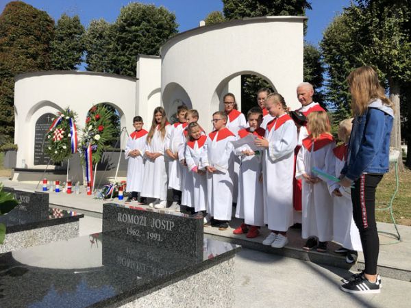 Održana komemoracija u sjećanje na sve stradale u Ivanovu Selu