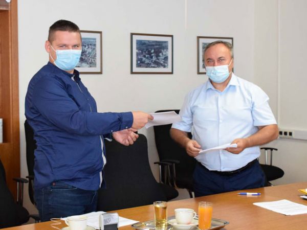 Potpisan ugovor, kreće izgradnja kanalizacije i nogostupa u Zvonimirovoj