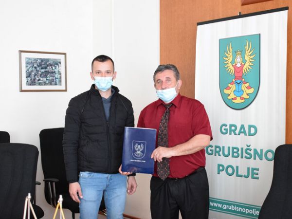 Ugovor potpisan, kreće opremanje mjesnog doma u Ulici kralja Zvonimira