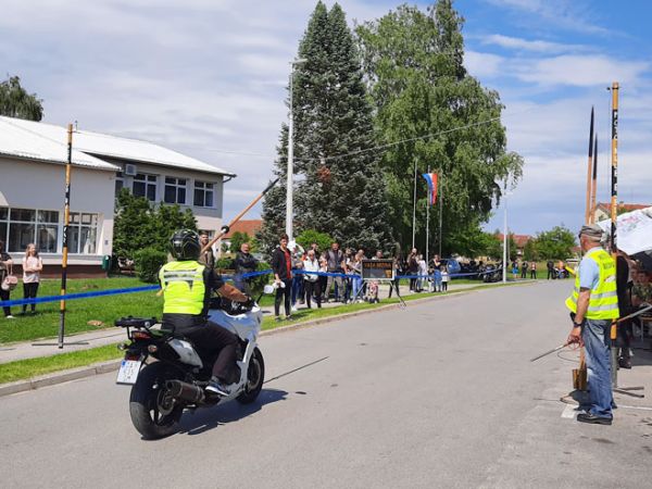 Alkarilo tridesetak motociklista s područja nekoliko županija