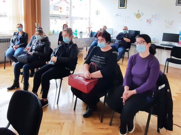 Projekt osobnih asistenata izuzetno je važna izvaninstitucionalna usluga