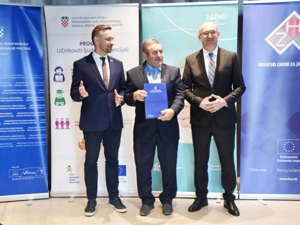 Gradonačelnik Zlatko Mađeruh potpisao ugovor za nastavak projekta Zaželi, vrijedan 1.479.000 eura