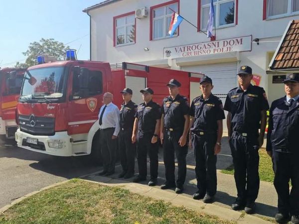 Grubišnopoljski vatrogasci odali počast prije 17 godina poginulim kolegama