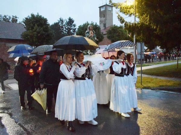 Proslavljeno još jedno Marinje, najhladnije i najkišovitije dosad