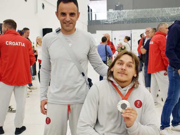 Deni Černi sedmu godinu zaredom najbolji županijski parasportaš !