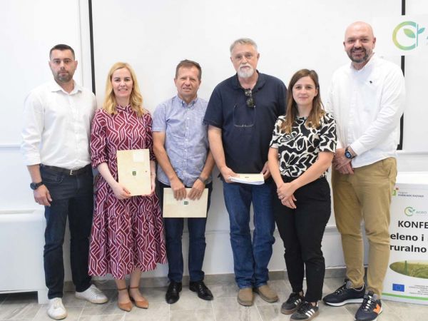 Građevinski radovi teku besprijekorno, potpisani ugovori za opremanje Centra za starije osobe