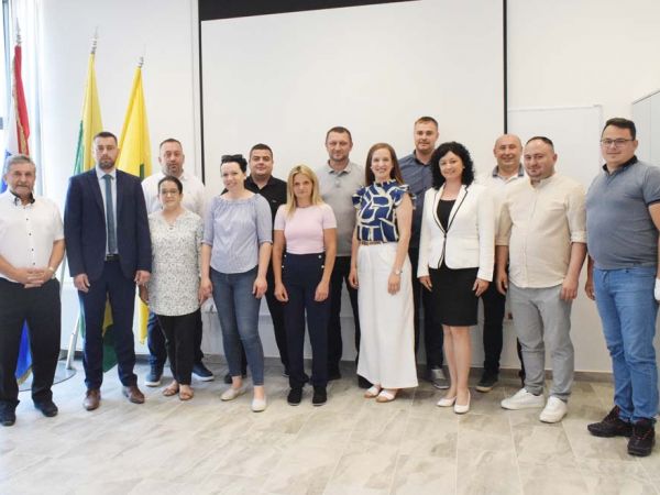 Konstituirano Gradsko vijeće, predsjednik je Zlatko Mađeruh, potpredsjednik Marijan Cenger