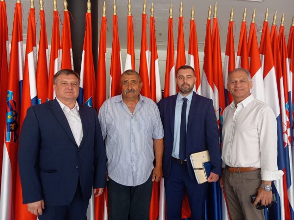 Gradonačelnik u Hrvatskom saboru razgovarao sa zastupnicima Veljkom Kajtazijem i Mirom Totgergelijem