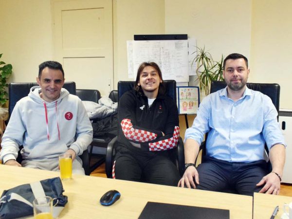 Gradonačelnik primio najboljeg hrvatskog paraatletičara i najboljeg hrvatskog trenera u parasportu Gradonačelnik primio najboljeg hrvatskog paraatletičara i najboljeg hrvatskog trenera u parasportu