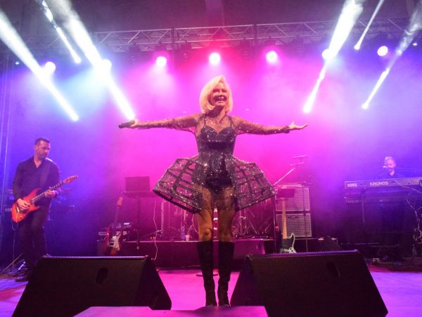 Povodom Dana Grada koncert održala Maja Šuput Povodom Dana Grada koncert održala Maja Šuput