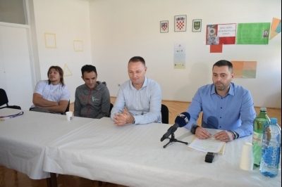 Nagrađivanje Denija Černija i Borisa Kljaića 