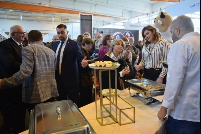 19. Gospodarski sajam sira, meda i vrganja