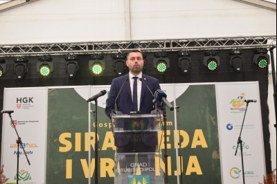 19. Gospodarski sajam sira, meda i vrganja